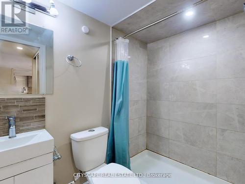 4 Ingleside Road, Brampton, ON - Indoor Photo Showing Bathroom