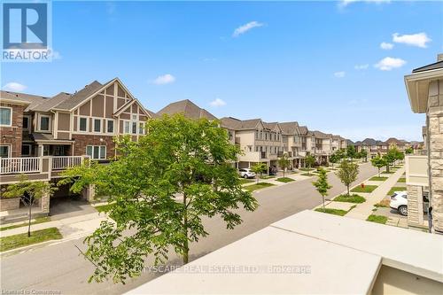 3061 Mistletoe Gardens, Oakville, ON - Outdoor