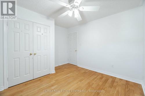 2485 Strathmore Crescent, Mississauga, ON - Indoor Photo Showing Other Room