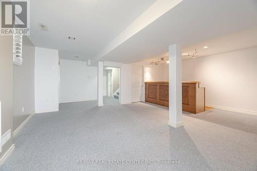 2485 Strathmore Crescent, Mississauga, ON - Indoor Photo Showing Other Room