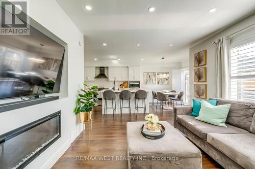 39 Gowland Drive, Hamilton, ON - Indoor Photo Showing Living Room With Fireplace