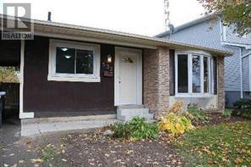 Bsmt. - 532 Woodward Avenue, Milton, ON - Outdoor