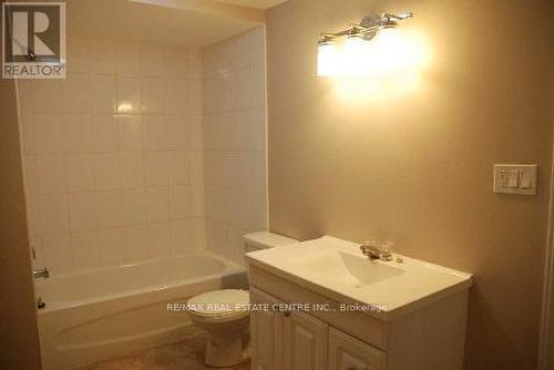 Bsmt. - 532 Woodward Avenue, Milton, ON - Indoor Photo Showing Bathroom