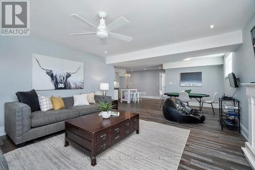 6-7 - 321312 Concession Road, East Luther Grand Valley, ON - Indoor Photo Showing Living Room