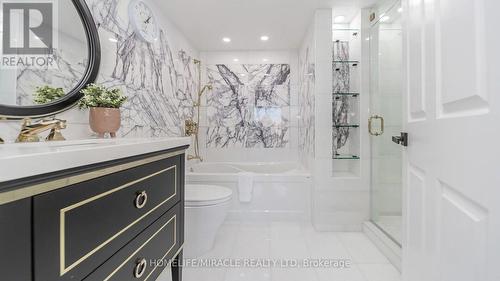 510 - 22 Hanover Road, Brampton, ON - Indoor Photo Showing Bathroom