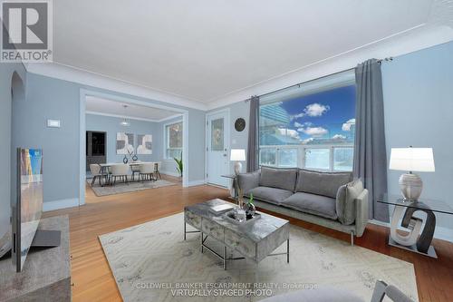 337 Peel Street, Halton Hills, ON - Indoor Photo Showing Living Room