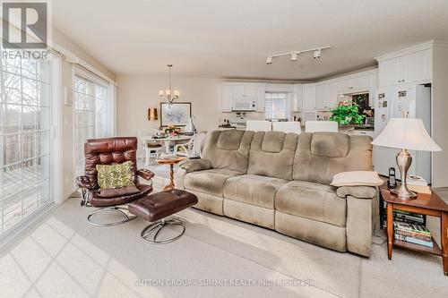 6 Knotty Pine Trail, Huntsville, ON - Indoor Photo Showing Living Room