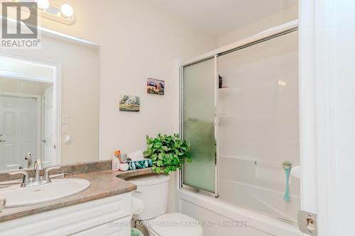 6 Knotty Pine Trail, Huntsville, ON - Indoor Photo Showing Bathroom