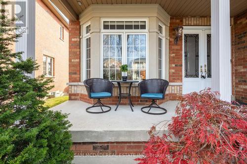 6844 Golden Hills Way, Mississauga, ON - Outdoor