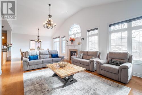 6844 Golden Hills Way, Mississauga, ON - Indoor Photo Showing Living Room With Fireplace