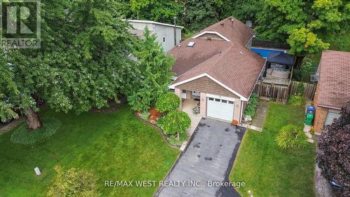 34 Lorraine Crescent, Brampton, ON - Outdoor