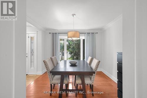 34 Lorraine Crescent, Brampton, ON - Indoor Photo Showing Dining Room