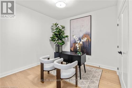 4 Santa Barbara Lane, Halton Hills, ON - Indoor Photo Showing Dining Room