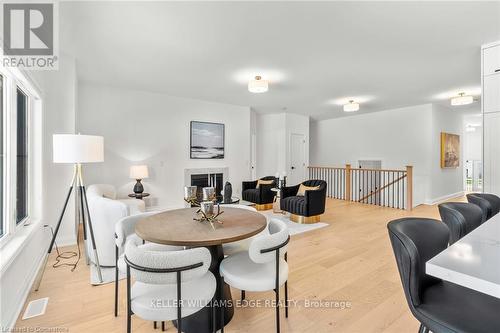 4 Santa Barbara Lane, Halton Hills, ON - Indoor Photo Showing Dining Room