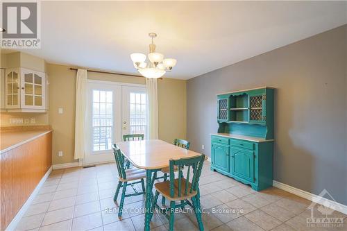 3067 Mcgovern Road, North Grenville, ON - Indoor Photo Showing Dining Room