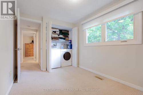 46 Tanager Square, Brampton, ON - Indoor Photo Showing Laundry Room