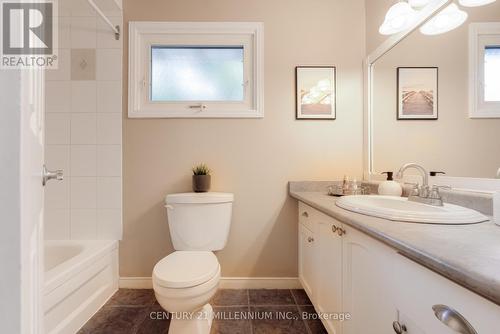 46 Tanager Square, Brampton, ON - Indoor Photo Showing Bathroom