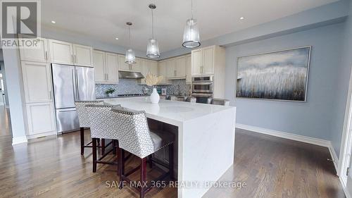 11 Mugford Crescent, Brampton, ON - Indoor Photo Showing Kitchen With Upgraded Kitchen