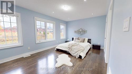 11 Mugford Crescent, Brampton, ON - Indoor Photo Showing Bedroom