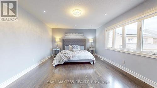 11 Mugford Crescent, Brampton, ON - Indoor Photo Showing Bedroom