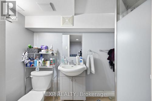 37 Vine Avenue, Toronto, ON - Indoor Photo Showing Bathroom