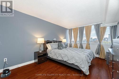 407 - 21 Markbrook Lane, Toronto, ON - Indoor Photo Showing Bedroom