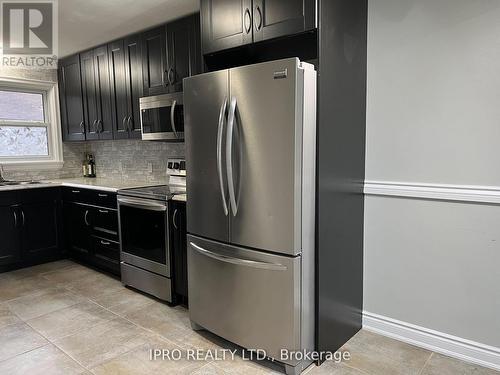 1352 Fisher Avenue, Burlington, ON - Indoor Photo Showing Kitchen