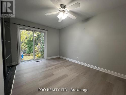 1352 Fisher Avenue, Burlington, ON - Indoor Photo Showing Other Room