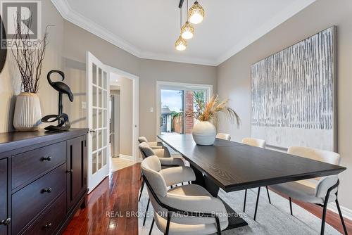 2576 Armour Crescent, Burlington, ON - Indoor Photo Showing Dining Room