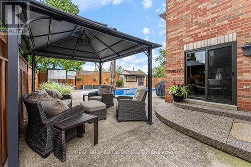 2576 Armour Crescent, Burlington, ON - Outdoor With Exterior