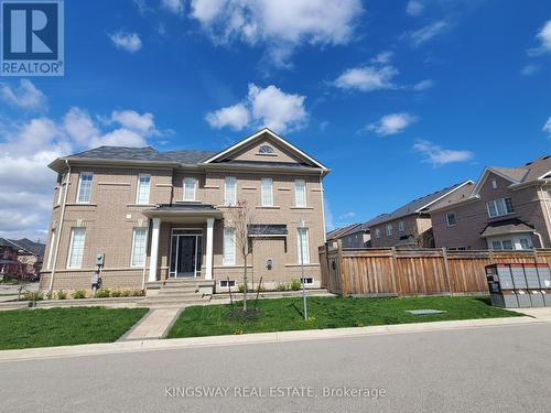 1450 Laurier Avenue, Milton, ON - Outdoor With Facade