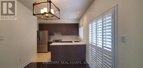 1450 Laurier Avenue, Milton, ON - Indoor Photo Showing Kitchen