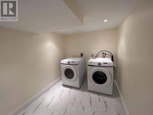 Bsmt - 447 Grindstone Trail, Oakville, ON - Indoor Photo Showing Laundry Room