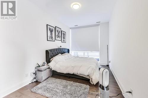 203 - 36 Park Lawn Road, Toronto, ON - Indoor Photo Showing Bedroom