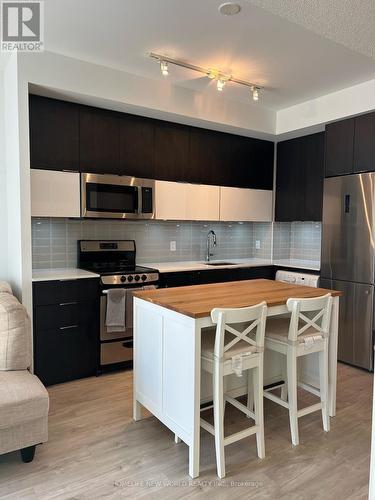 1606 - 56 Annie Craig Drive, Toronto, ON - Indoor Photo Showing Kitchen