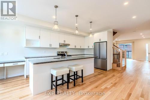 2092 Fairmont Common, Burlington, ON - Indoor Photo Showing Kitchen With Stainless Steel Kitchen With Upgraded Kitchen