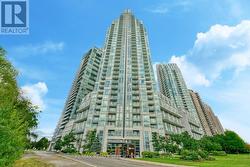 1705 - 220 BURNHAMTHORPE ROAD  Mississauga, ON L5B 4N4