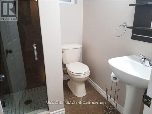 Bsmt - 3017 O'Hagan Drive, Mississauga, ON - Indoor Photo Showing Bathroom