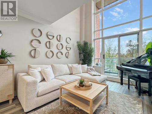 210 - 200 Manitoba Street, Toronto, ON - Indoor Photo Showing Living Room