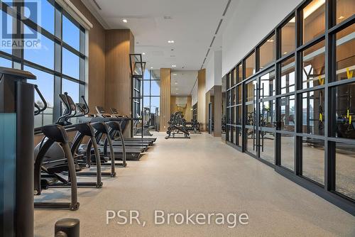 431 - 395 Dundas Street W, Oakville, ON - Indoor Photo Showing Gym Room