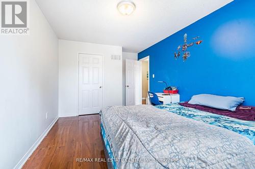 17 Coppermill Drive, Brampton, ON - Indoor Photo Showing Bedroom