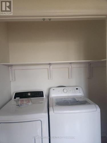 Upper - 2143 Linby Street, Mississauga, ON - Indoor Photo Showing Laundry Room