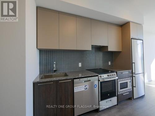 504 - 4208 Dundas Street W, Toronto, ON - Indoor Photo Showing Kitchen With Stainless Steel Kitchen