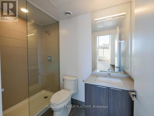 504 - 4208 Dundas Street W, Toronto, ON - Indoor Photo Showing Bathroom