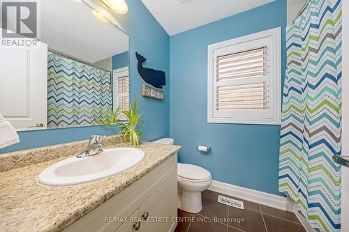 1166 Biason Circle, Milton, ON - Indoor Photo Showing Bathroom