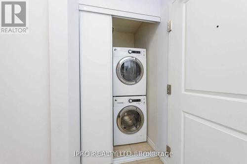 116 - 630 Sauve Street, Milton, ON - Indoor Photo Showing Laundry Room