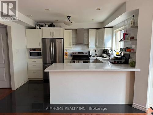 3444 Sunlight (Upper Only) Street, Mississauga, ON - Indoor Photo Showing Kitchen