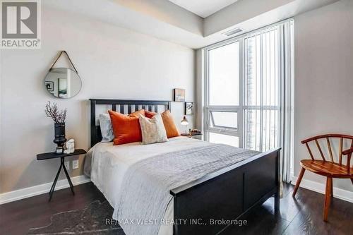 3905 - 2200 Lake Shore W Boulevard, Toronto, ON - Indoor Photo Showing Bedroom