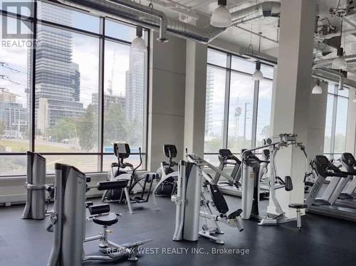 3905 - 2200 Lake Shore W Boulevard, Toronto, ON - Indoor Photo Showing Gym Room