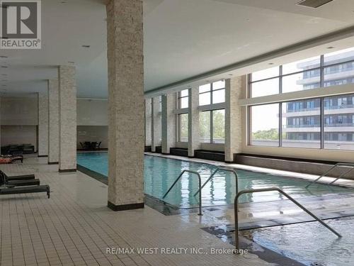 3905 - 2200 Lake Shore W Boulevard, Toronto, ON - Indoor Photo Showing Other Room With In Ground Pool